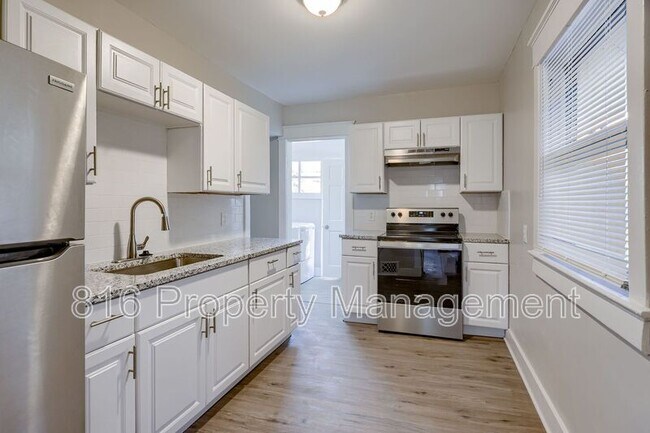 Building Photo - 3935 Agnes Ave