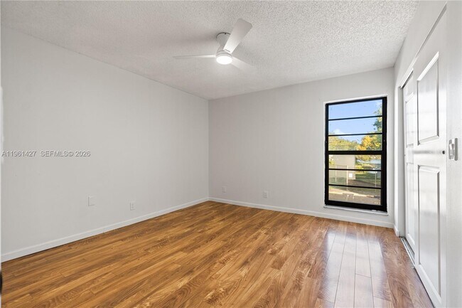 Building Photo - 9740 NW 10th St