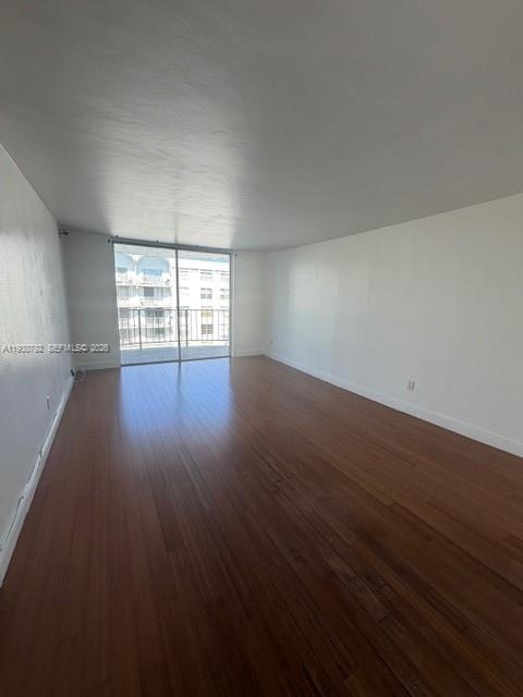 Building Photo - 494 NW 165th St