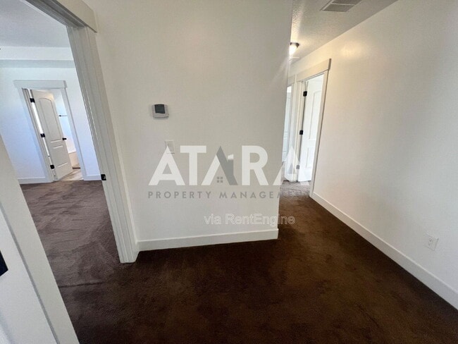 Building Photo - 1788 W Fall Brook Dr