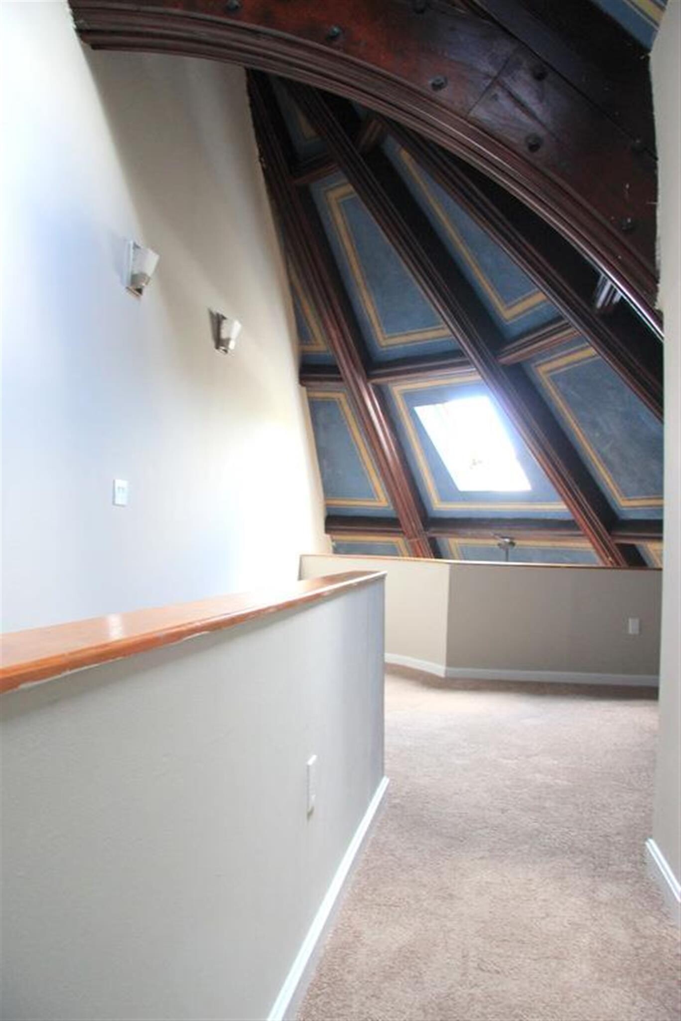 Building Photo - 25 Bow St