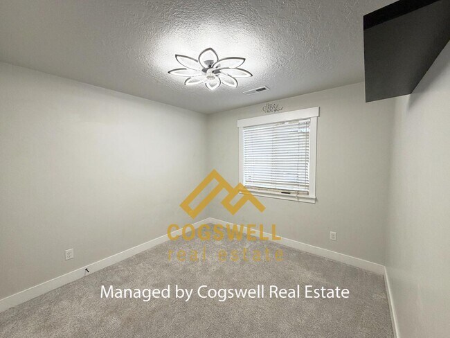 Building Photo - 14535 Juniper Shade Dr