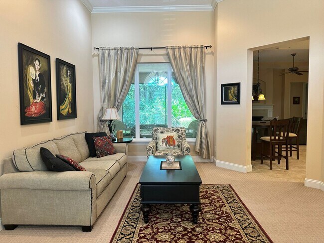 Building Photo - Gated Community! Walking Distance to the B...