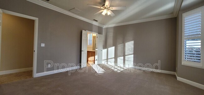 Building Photo - 2339 Shadow Berry Dr