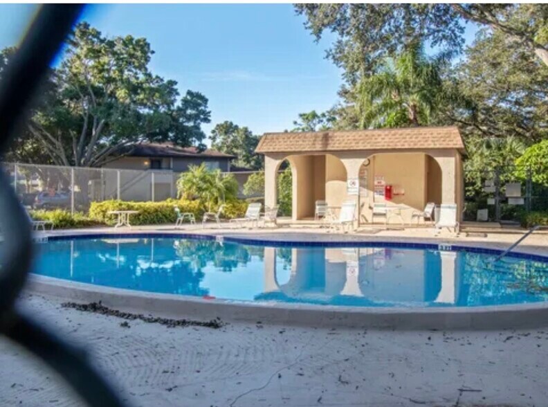 Building Photo - 2925 Lichen Ln