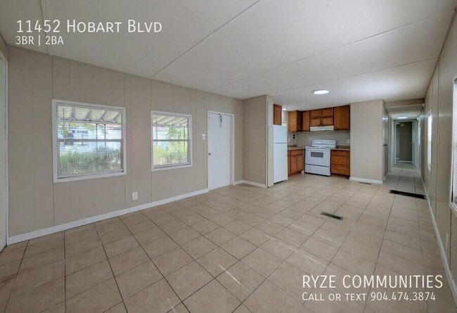Building Photo - 11452 Hobart Blvd