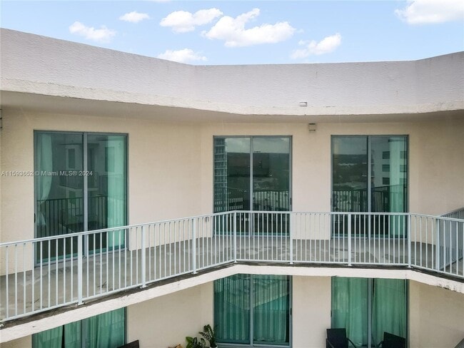 Building Photo - 140 S Dixie Hwy