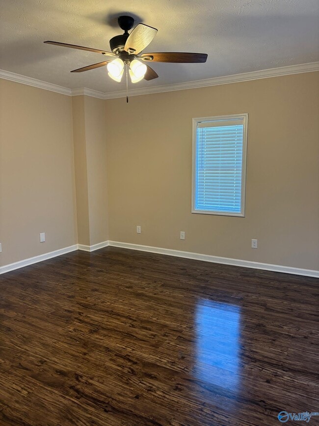 Building Photo - 19669 Moyers Rd