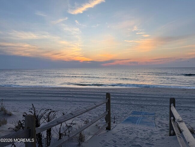 Building Photo - 26 Shell Rd