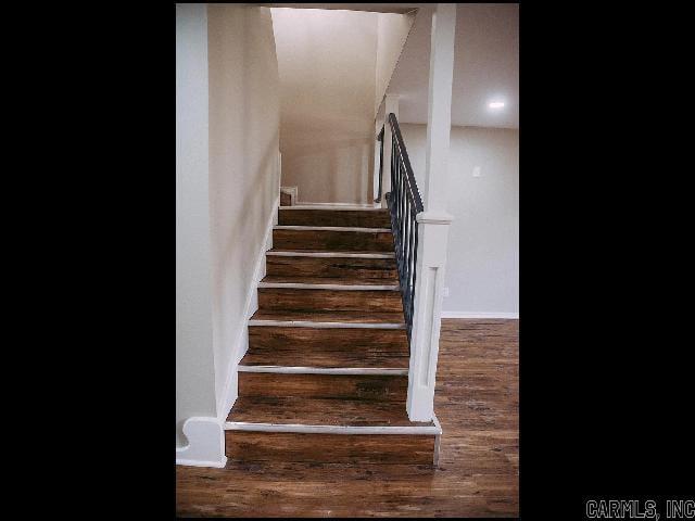 Building Photo - 408 W 4th St