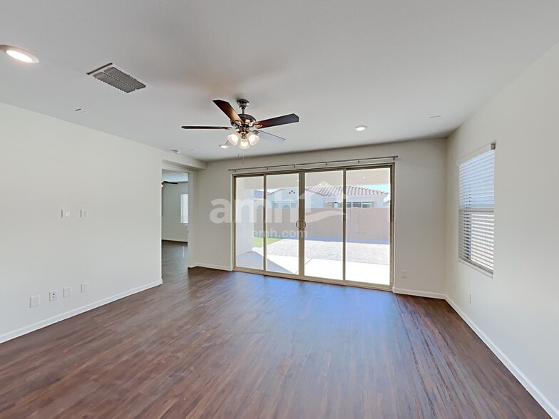 Building Photo - 431 W Organ Pipe Dr