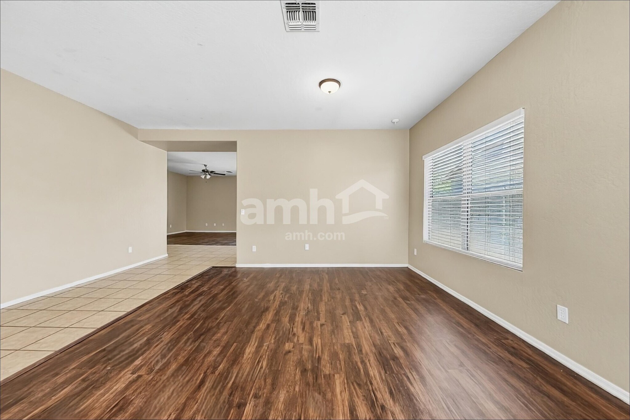 Building Photo - 2548 W Spencer Run