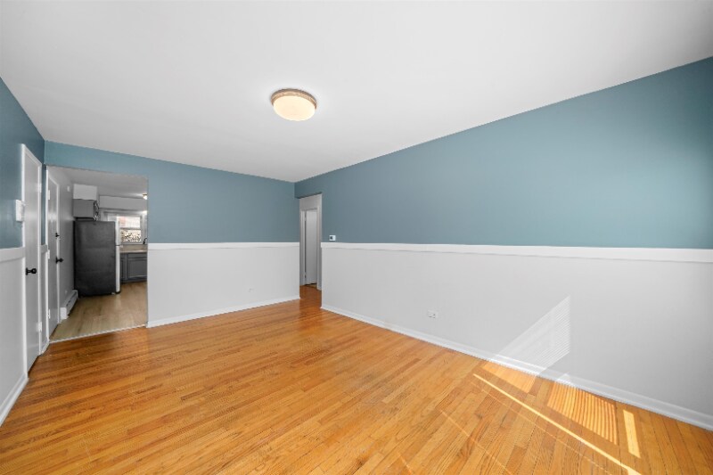 Building Photo - 8917 S Cottage Grove Ave