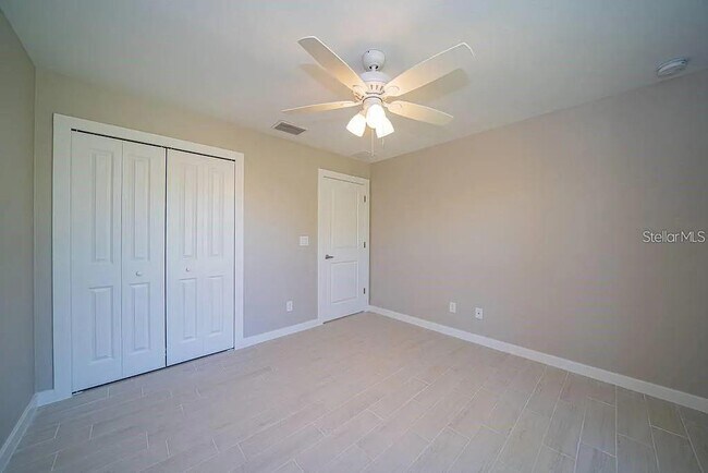 Building Photo - 651 Chamber St NW