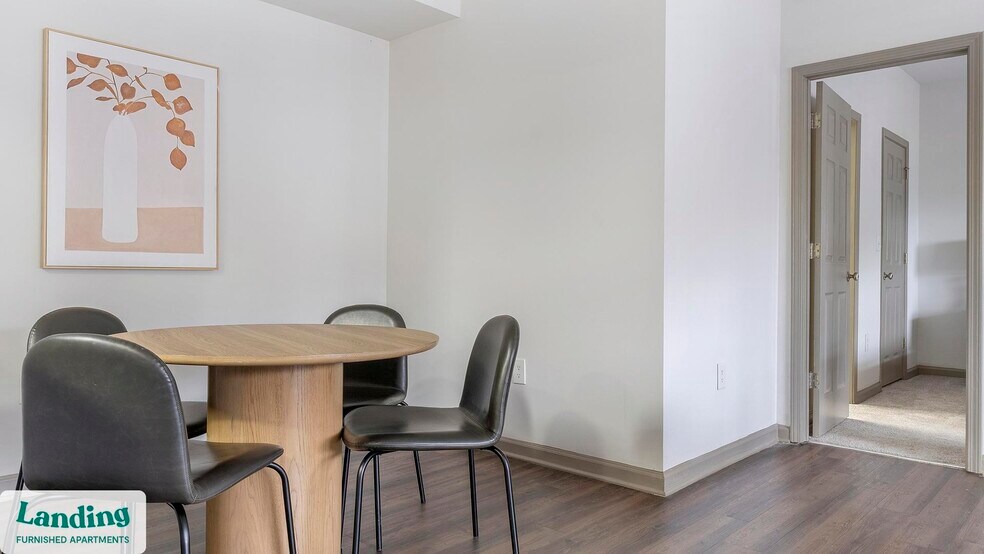 Building Photo - 2000 Monroe Pl NE