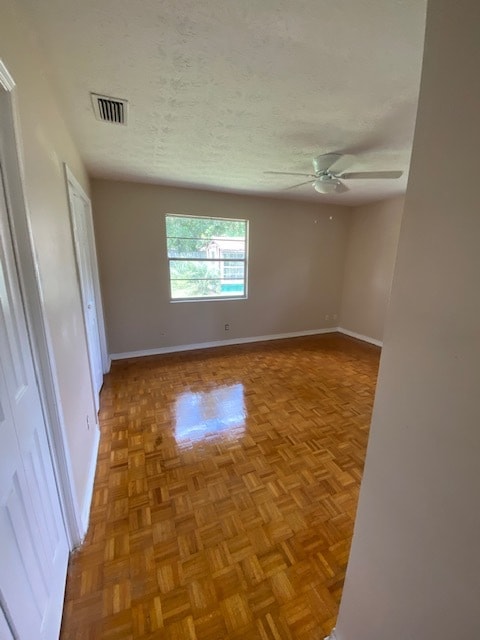 Building Photo - 517 Cody Dr