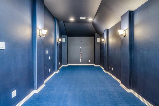 Building Photo - 1221 Dakota St