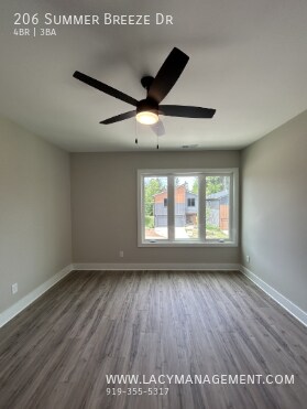 Building Photo - 206 Summer Breeze Dr