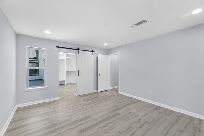 Primary Photo - 11402 Ash Creek Dr