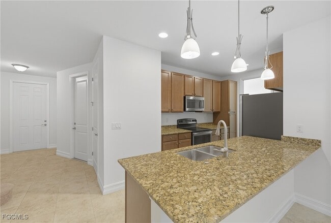 Building Photo - 7757 Bristol Cir