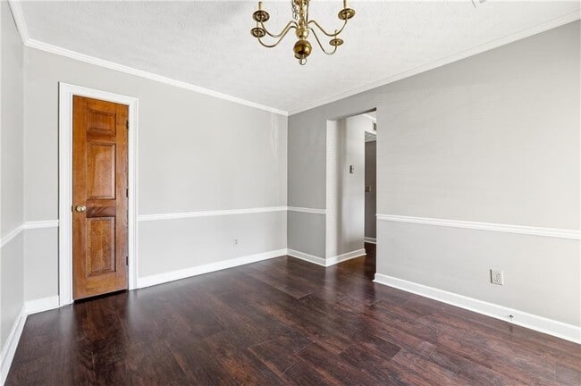 Building Photo - 6148 Winfield Ct