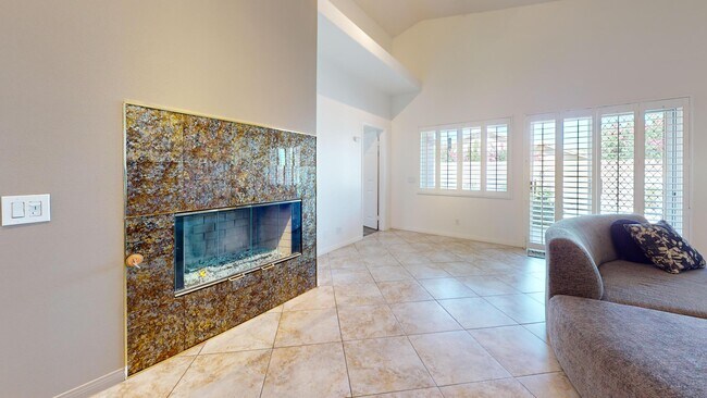 Building Photo - 45576 Whistler Ct