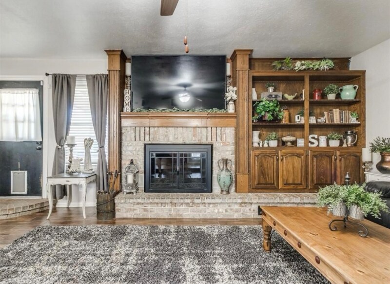Building Photo - 814 Hickory Stick Dr