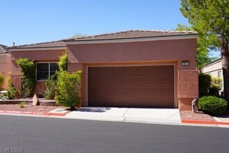 Building Photo - 10628 Whitebrush Ave