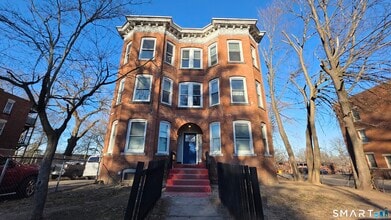 Building Photo - 499 Zion St