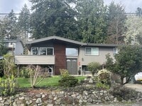 Building Photo - 401 109th Ave SE
