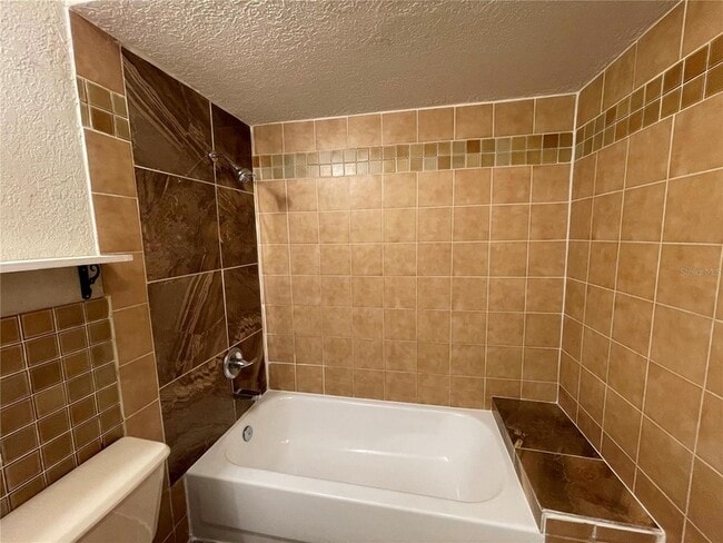 Building Photo - 2525 Emma Cir