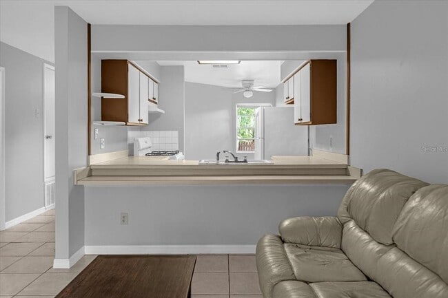 Building Photo - 10001 Bynum Ct