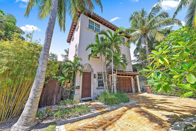 Building Photo - 3703 Washington Rd