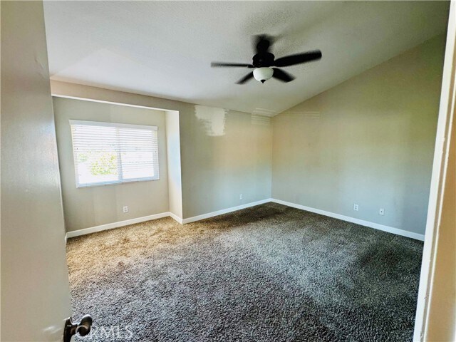 Building Photo - 39780 Oak Cliff Dr