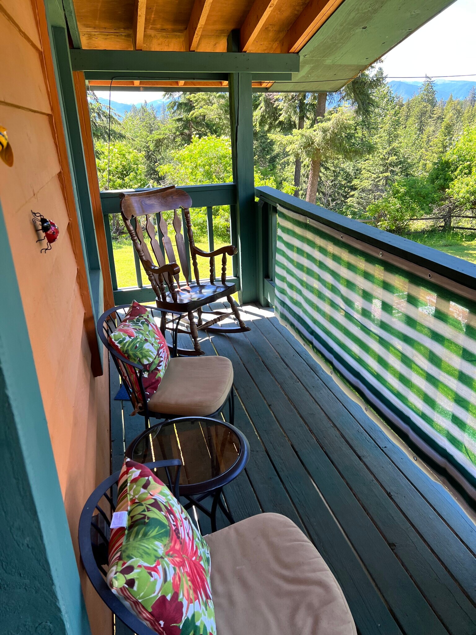 Building Photo - 260 Rustic Ln