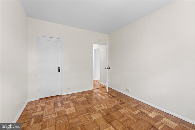 Building Photo - 3226 Gunston Rd