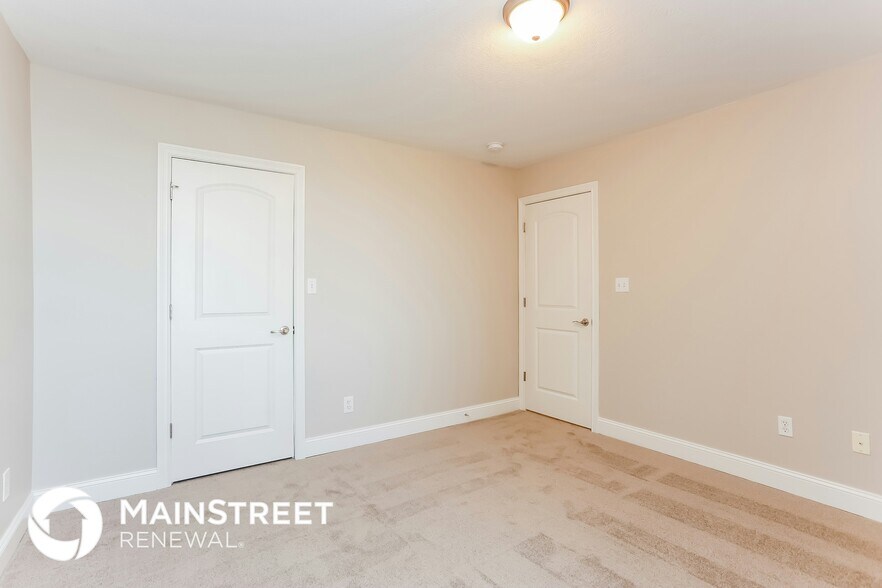 Building Photo - 7358 English Park Way