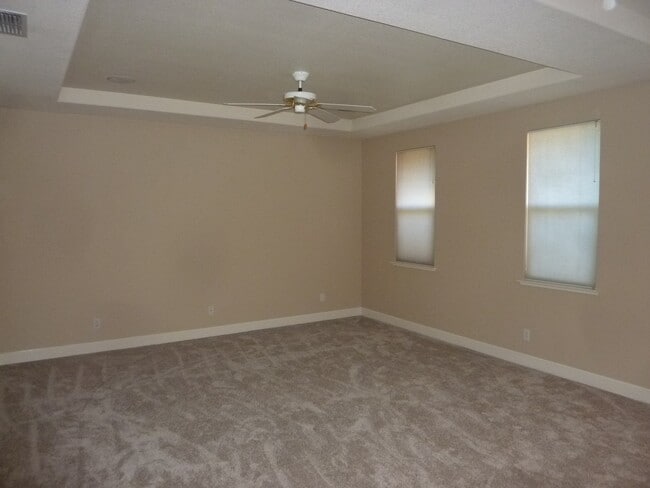 Building Photo - Stunning Single-Family House with a Backyard Oasis in a exclusive Gated Community of Serrano