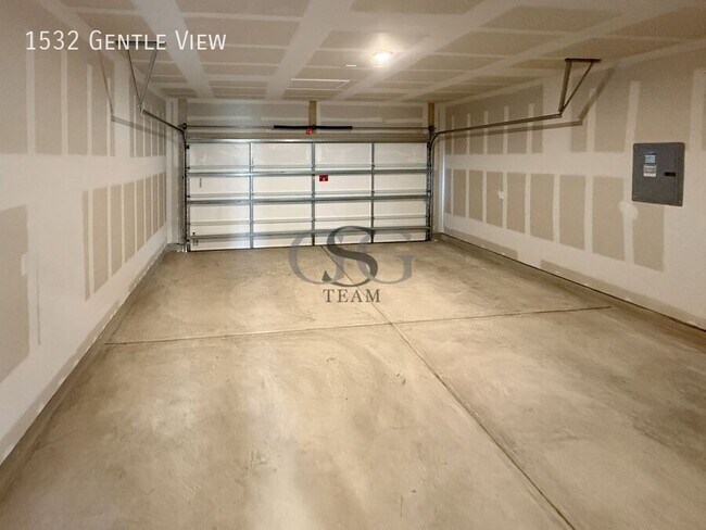 Building Photo - 1532 Gentle Vw