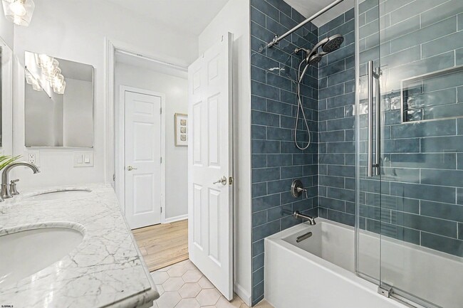 Building Photo - 2 S Coolidge Ave