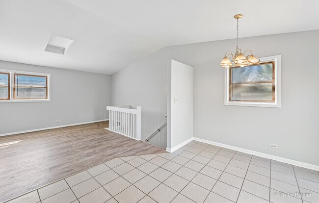 Building Photo - 548 N Hainesville Rd