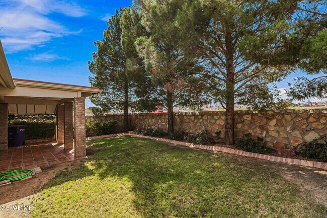Building Photo - 5657 Rick Husband Dr