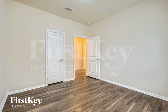 Building Photo - 6728 Ohana Pl