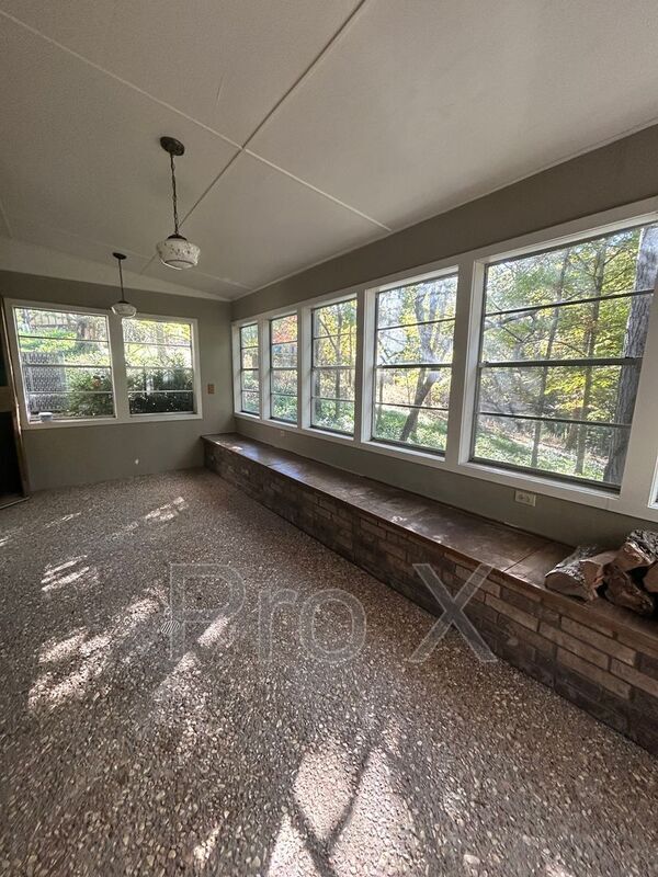 Building Photo - 6 Lambeth Cir