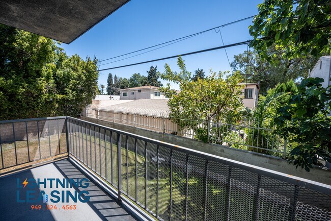 Building Photo - 14201 Victory Blvd