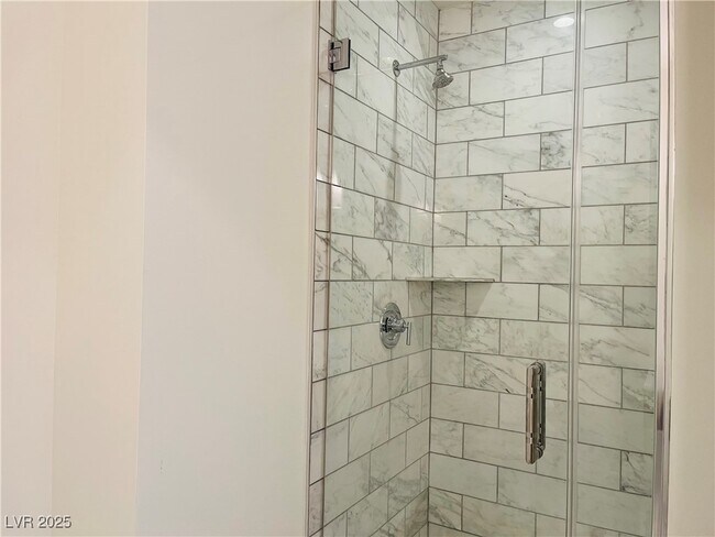 Building Photo - 4471 Dean Martin Dr