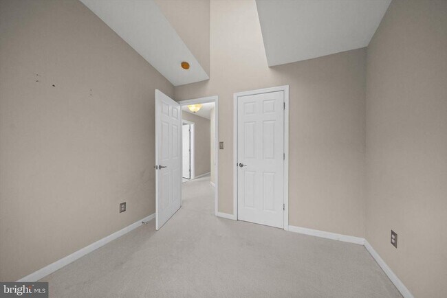 Building Photo - 46188 Cecil Terrace