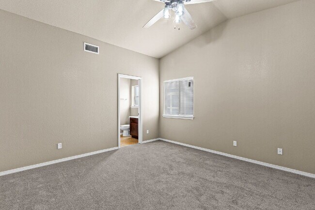 Building Photo - "Charming 3-Bed, 2-Bath Oasis on Dust Storm Lane – Spacious 1,596 Sq Ft Home in El Paso!"