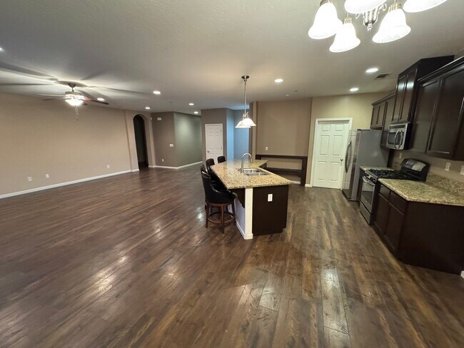 Kitchen - 13696 Daytona Ct