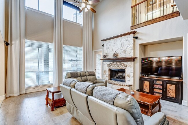 Building Photo - 4710 Deermeadow Falls Ln